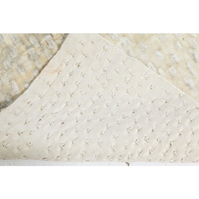 Textile Contemporary Solid Silk Rug in Subtle Textured Ivory-Beige by Doris Leslie Blau For Sale - Image 7 of 7
