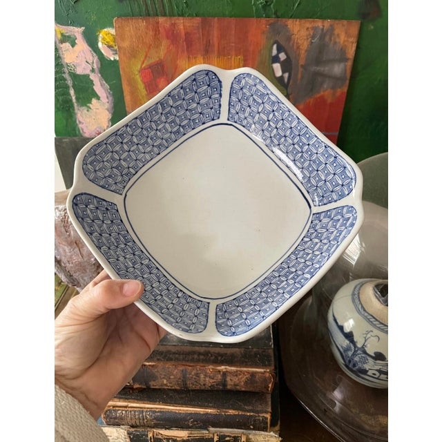 Early 20th Century Early 20th Century Blue and White Square Chinese Ceramic Bowl For Sale - Image 5 of 8