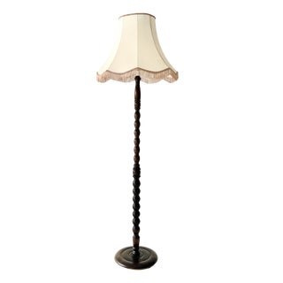 Vintage Art Deco Barley Twist Turned Oak Floor Lamp, 1930s For Sale