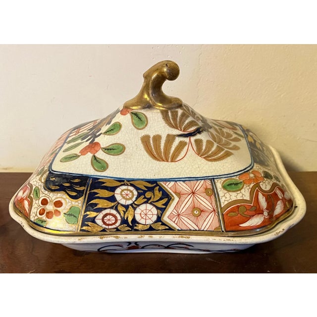 Early 19th Century Antique Early 19th Century Coalport Imari Porcelain Covered Entree or Vegetable Dish in the Rock and Tree Pattern Circa 1805 For Sale - Image 5 of 13