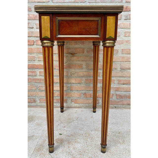 Neoclassical Mahogany Side Table With Fluted Legs And Green Marble, 1920s For Sale - Image 14 of 18