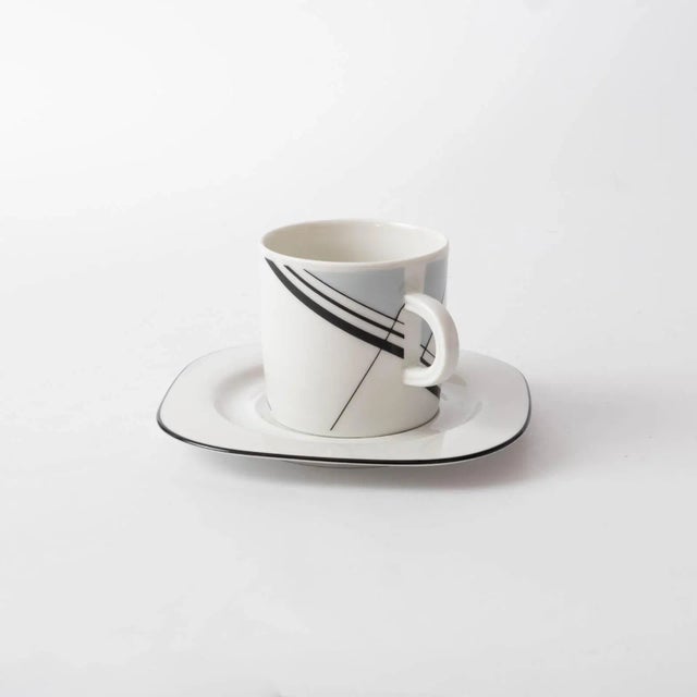 German Porcelain Coffee Cups with Saucers from Scherzer Bavaria, 1980s, Set of 4 For Sale - Image 4 of 10