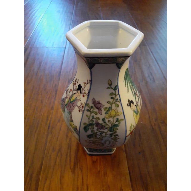 Late 19th Century Antique 1890 Qianlong Baluster Ladies in Willow Vase For Sale - Image 5 of 6