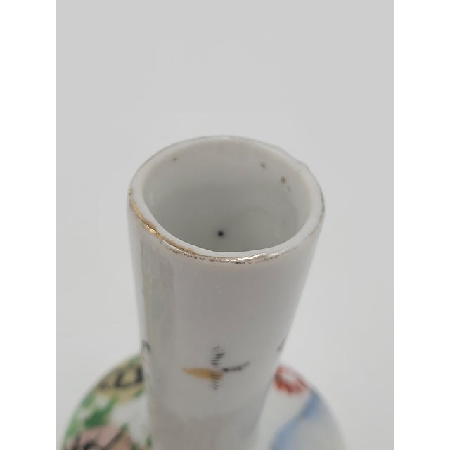 Mid 20th Century Miniature Japanese Hand-Painted Bird & Floral Bud Vases - Pair For Sale - Image 9 of 12