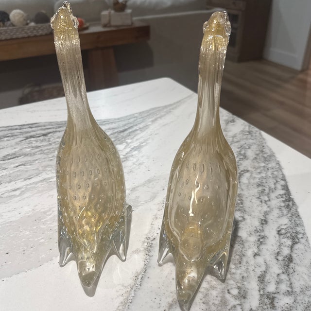Alfredo Barbini Vintage Murano Gold Aventurine Art Glass Duck Figurines - Pair - Mint Condition For Sale - Image 4 of 11