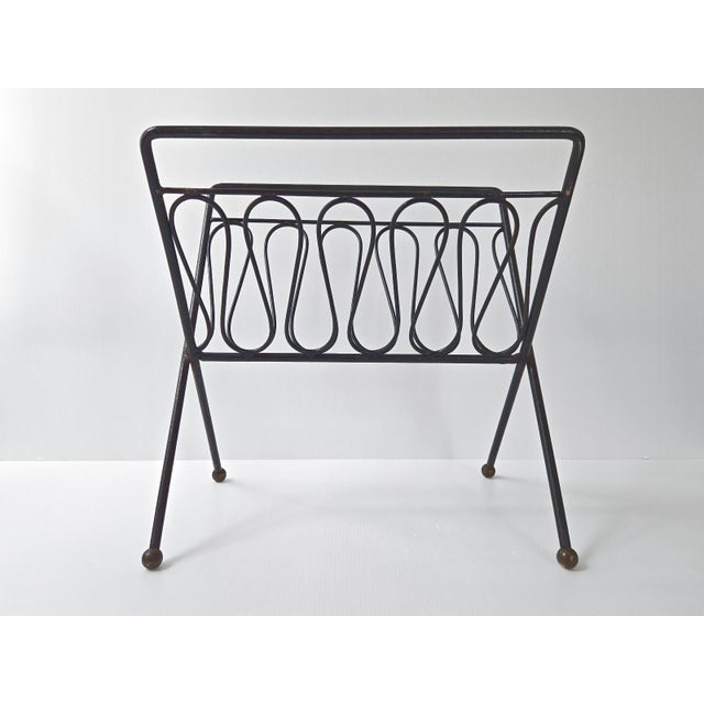 1950s Vintage Magazine Rack in Black Lacquered Steel and Brass from Jean Royère, 1950s For Sale - Image 5 of 12