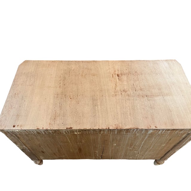 19th Century Carlo X Italian Bleached Walnut Chest of Drawers For Sale - Image 4 of 15