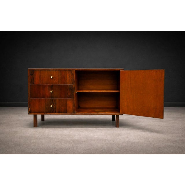 1950s Sideboard in Rosewood, Geraldo de Barros, 1950s - Lot 401 For Sale - Image 5 of 12