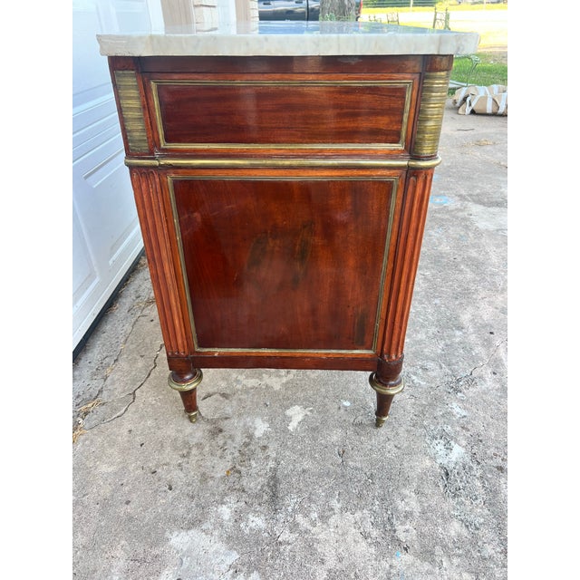 French 19th Century Louis XVI Mahogany Carrara Marble Top Chest of Drawers For Sale - Image 11 of 12