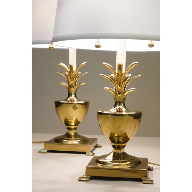 Frederick Cooper 1960's Frederick Cooper Classic Modern Hollywood Regency Pineapple Urn Polished Brass Table Lamps 1960's - a Pair For Sale - Image 4 of 12
