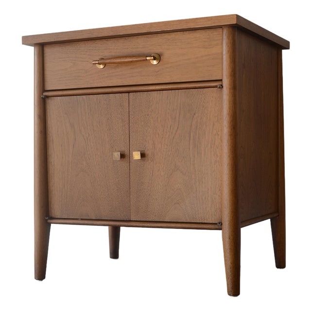 1950s Mid Century Modern Henredon Nightstand For Sale