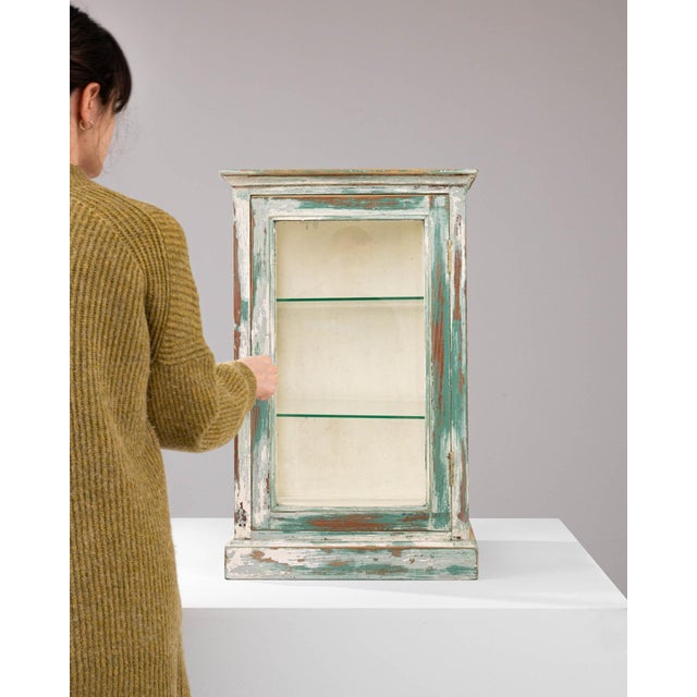 1900s French Wood White Patinated Small Vitrine For Sale - Image 17 of 18