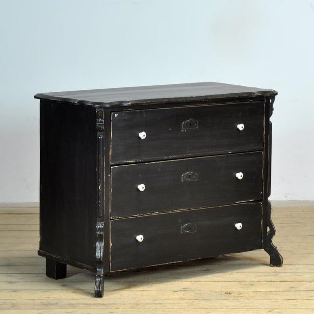 Rustic Oak and Pine Chest of Drawers, 1910s For Sale - Image 3 of 14