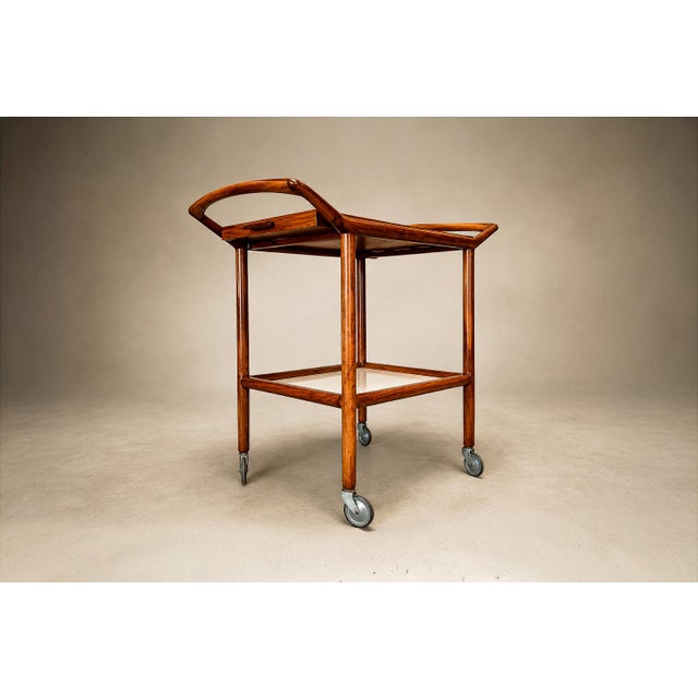 Brazilian Mid-Century Modern Bar Cart in Caviúna Wood, Brazil, 1960s For Sale - Image 4 of 18