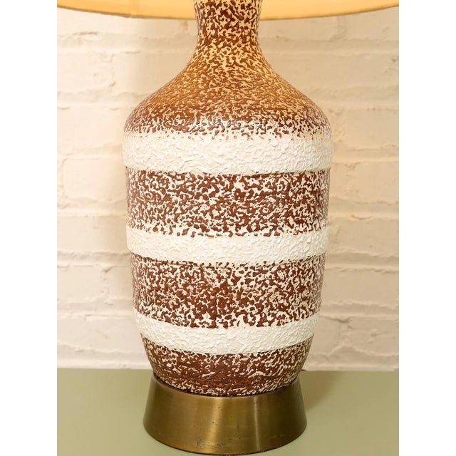 Brutalist Vintage Textured Ceramic Table Lamp With Brown and White Stripes For Sale - Image 3 of 10