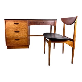 Mid Century Modern Lane Acclaim Walnut Desk With Lane Perception Chair For Sale