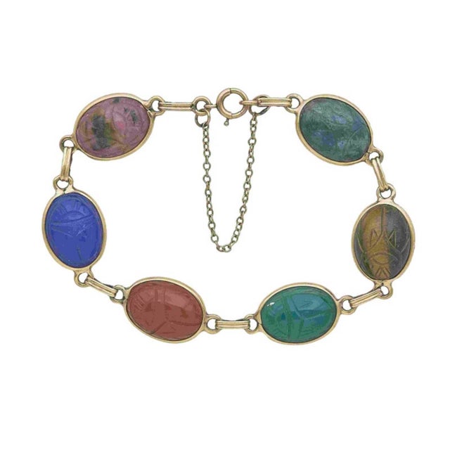 1960s 14k Yellow Gold Multi-Gemstone Intaglio Link Bracelet For Sale - Image 4 of 10
