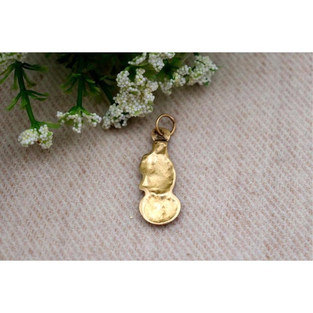 19.2k Gold Pendant For Sale - Image 4 of 6