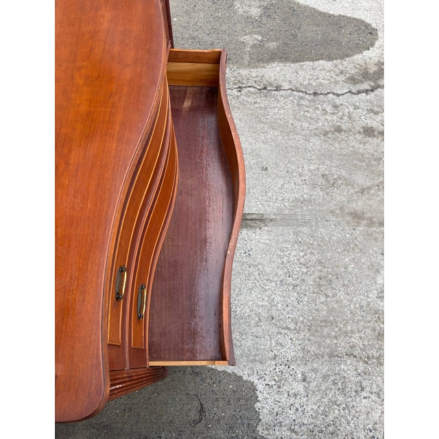 Antique Hepplewhite Style Serpentine Dresser | Federal Revival Chest of Drawers | Early 20th Century Vintage American Bedroom Furniture For Sale - Image 10 of 12