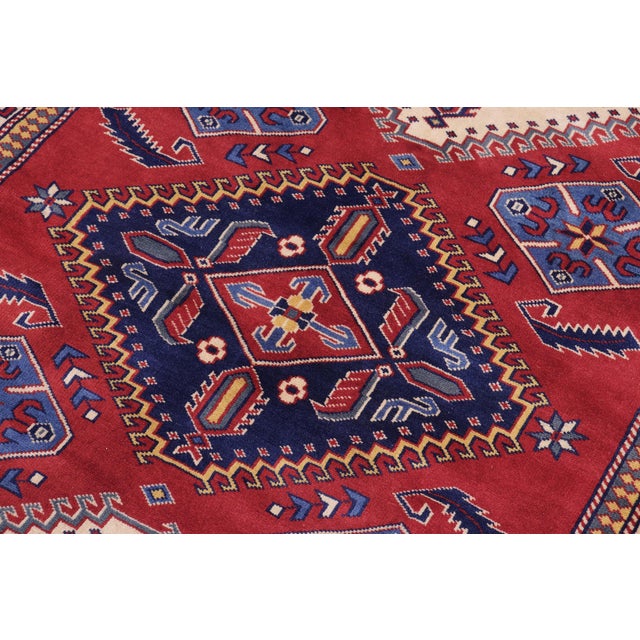 Shabby Chic Rustic Shirwan Red/Beige Wool Rug - 4'4''x6'6'' For Sale In New York - Image 6 of 10