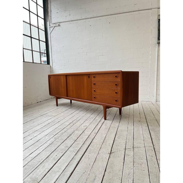 Mid-Century Modern Vintage Teak Sideboard from H.P. Hansen For Sale - Image 3 of 13