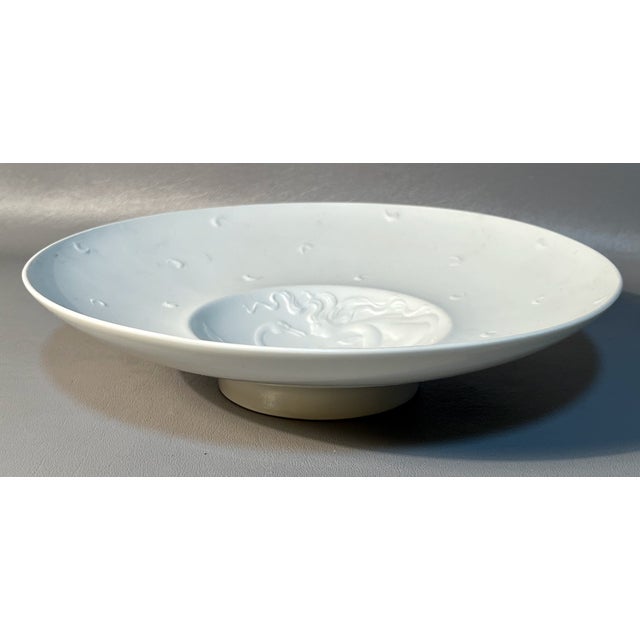 Mid-Century Modern Bjorn Wiinblad Lady & Swan Bowl Rosenthal Footed White Porcelain Relief Mint Condition For Sale - Image 3 of 6