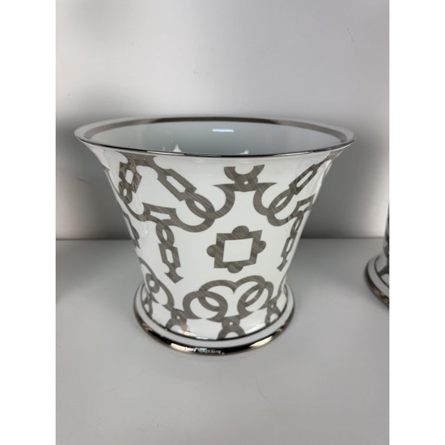 White Porcelain Objects with Platinum Finishes from Le Porcellane, 1990s, Set of 3 For Sale - Image 4 of 17
