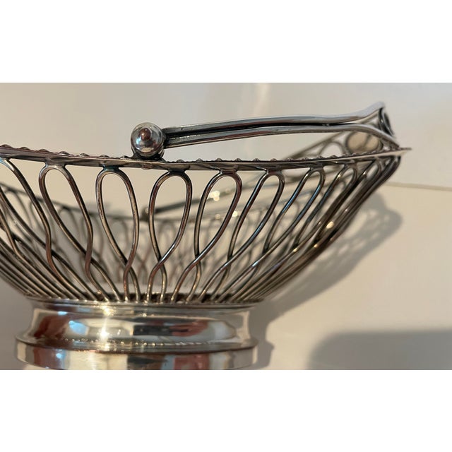 Traditional Early 19th Century Old Sheffield Plate Wirework Basket For Sale - Image 3 of 6