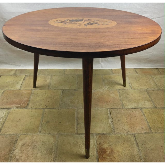 Early 20th Century French Art Deco Style Round Wooden Coffee or Side Table With Marquetry Center For Sale - Image 5 of 7