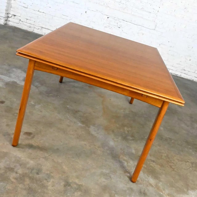 DUX Vintage Scandinavian Modern Teak Draw Leaf Extending Dining Table by Folke Ohlsson for Dux For Sale - Image 4 of 13