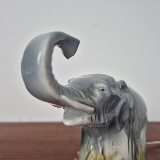 Mid-Century Porcelain Elephant Table Lamp, 1950s For Sale - Image 4 of 13