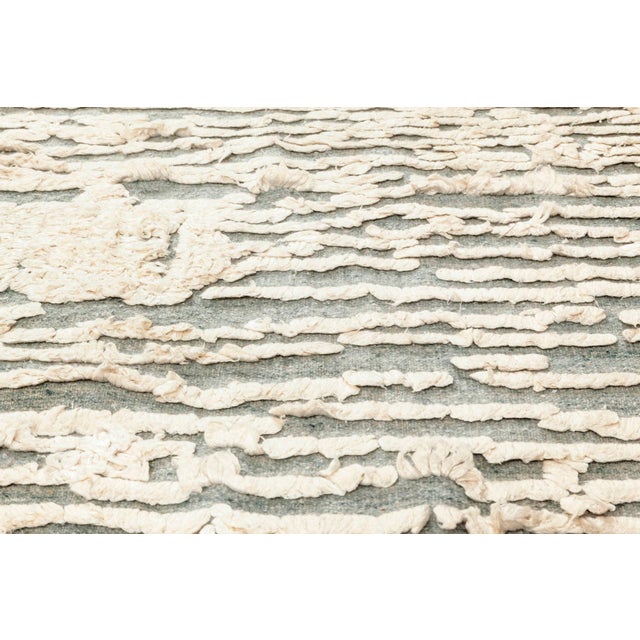 Contemporary Seafoam High-Low Silk and Wool Rug by Doris Leslie Blau For Sale In New York - Image 6 of 8
