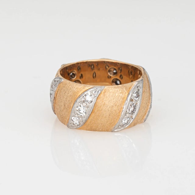 1960s 60s Vintage Diamond Band Sz 5 Wedding Ring 14k Yellow Gold Stacking Jewelry For Sale - Image 5 of 5