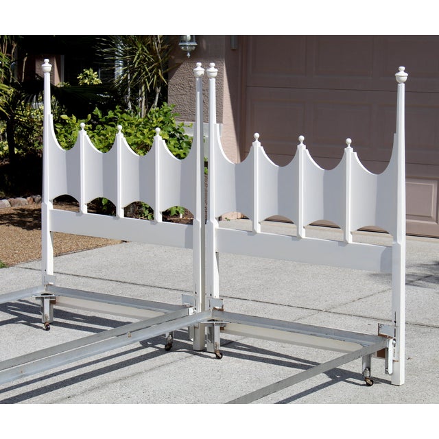 1960s Pair of Vintage White Twin-Size Beds With Gothic Revival Style Headboards & Metal Frames For Sale - Image 5 of 17