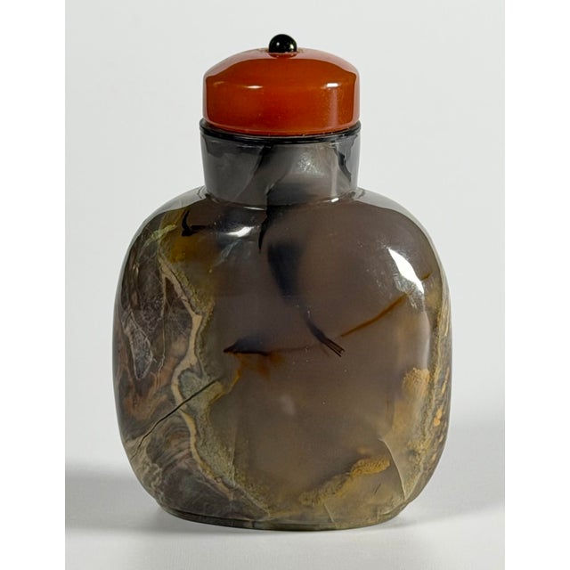 Chinese 19th Century. Chinese Carved Macaroni Shadow Agate Snuff Bottle Chalcedony Translucent For Sale - Image 3 of 9