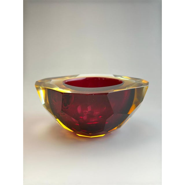 Glass Murano Glass Faceted Sommerso Bowl in Pink and Yellow, Italy, 1960s For Sale - Image 7 of 11