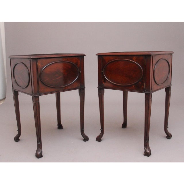 Mid-Century Flame Mahogany Bedside Cabinets, 1960, Set of 2 For Sale - Image 12 of 12