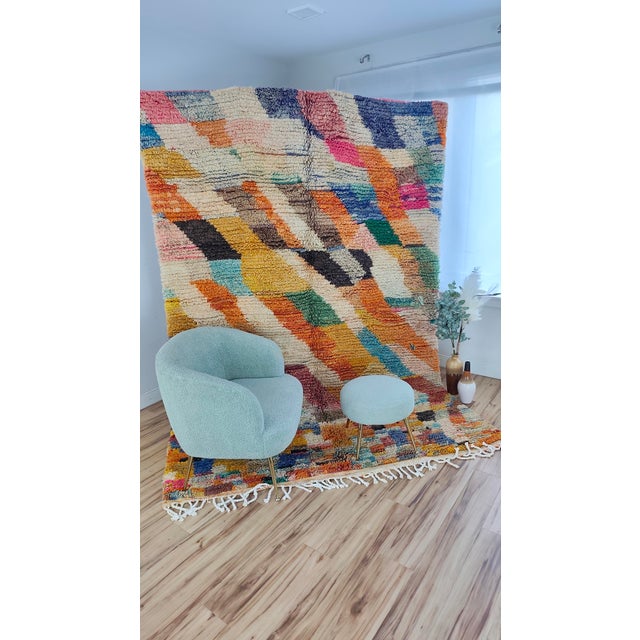 Handmade Moroccan Boujaad Rug, Rainbow Diagonal Chevron, 9' X 6'4" For Sale - Image 10 of 16