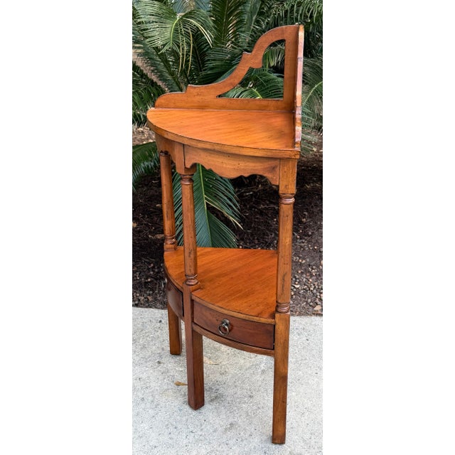 Late 20th Century Pair Fine Quality Corner Stands For Sale - Image 5 of 10