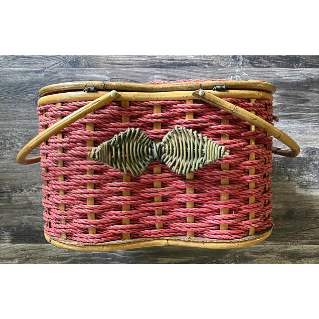 1970s 1970s Handwoven Apple Shaped Rattan Picnic Basket With Bamboo Trim For Sale - Image 5 of 12