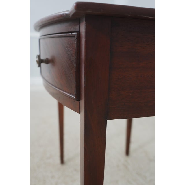 Wright Table Co. Mahogany Federal Style 2 Drawer End Table Server For Sale - Image 10 of 18
