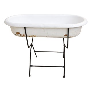 Mid-Century Hungarian Enamel Baby Bath on Black Metal Stand, 1950s For Sale