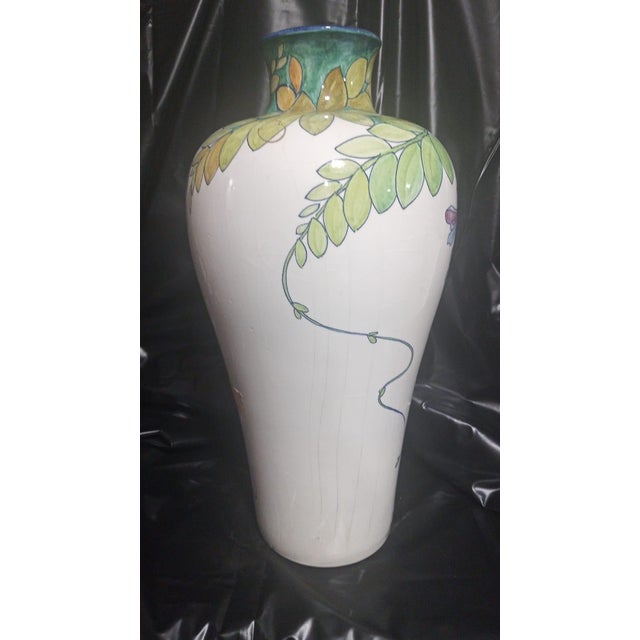 1980s Large Hand-Painted Vase from Cerámicas Benlloch Manises, Spain, 1980s For Sale - Image 5 of 9