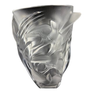 Lalique Martinets Vase 9.7” French Crystal Signed Circa 1980s *Excellent Condition For Sale