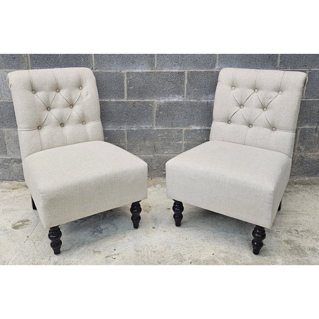 Modern Pair of Modern Upholstered and Tufted Slipper Chairs For Sale - Image 3 of 8