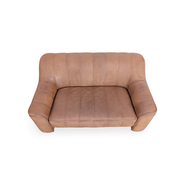 Mid-Century Modern DS44 Two-Seater Buffalo Leather Sofa in Brown by de Sede For Sale - Image 3 of 12