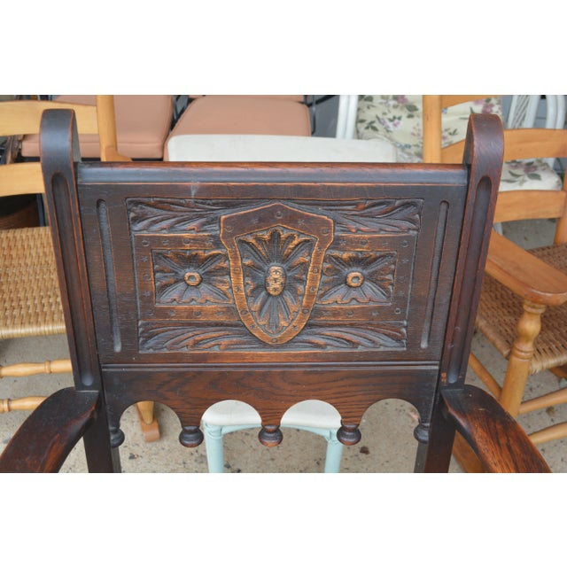 1940s Vintage Carved Pair of j.e. Ware Furniture Wainscot Wood Side / Dining Chairs Medieval / Thrones For Sale - Image 4 of 16