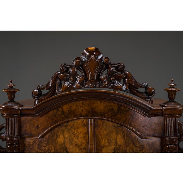 Antique Louis Philippe Walnut Vanity Desk, 1860 For Sale - Image 5 of 18