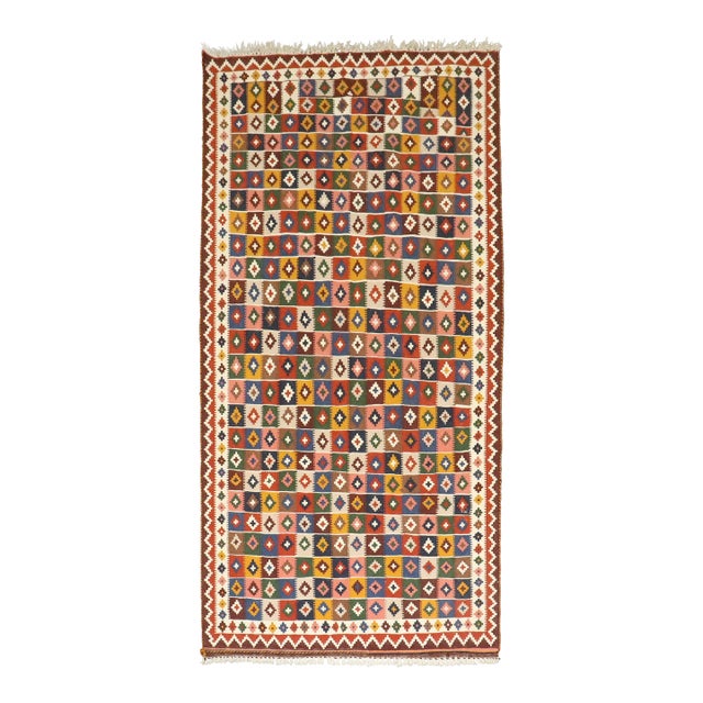 Mid 20th Century Ghasghai Persian Kilim, 5' X 9'5'' For Sale