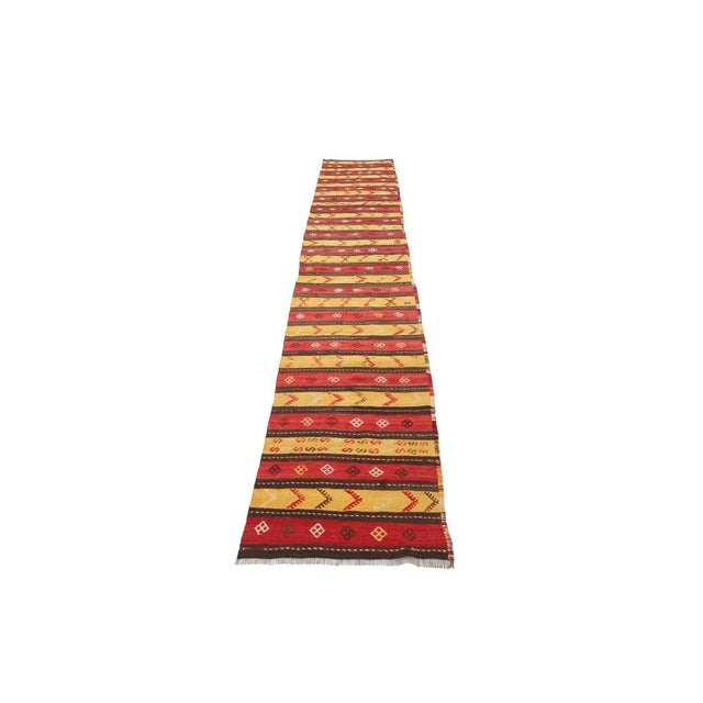 Vintage handwoven decorative kilim rug from Denizli region of Turkey. Approximately 50-60 years old. In very good condition.